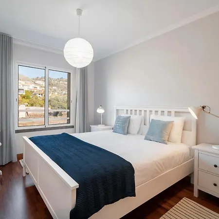 Reis Magos Iii By An Island شقة