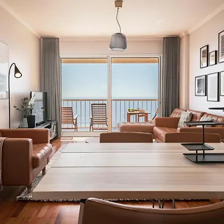 Reis Magos Iii By An Island * كانيكو